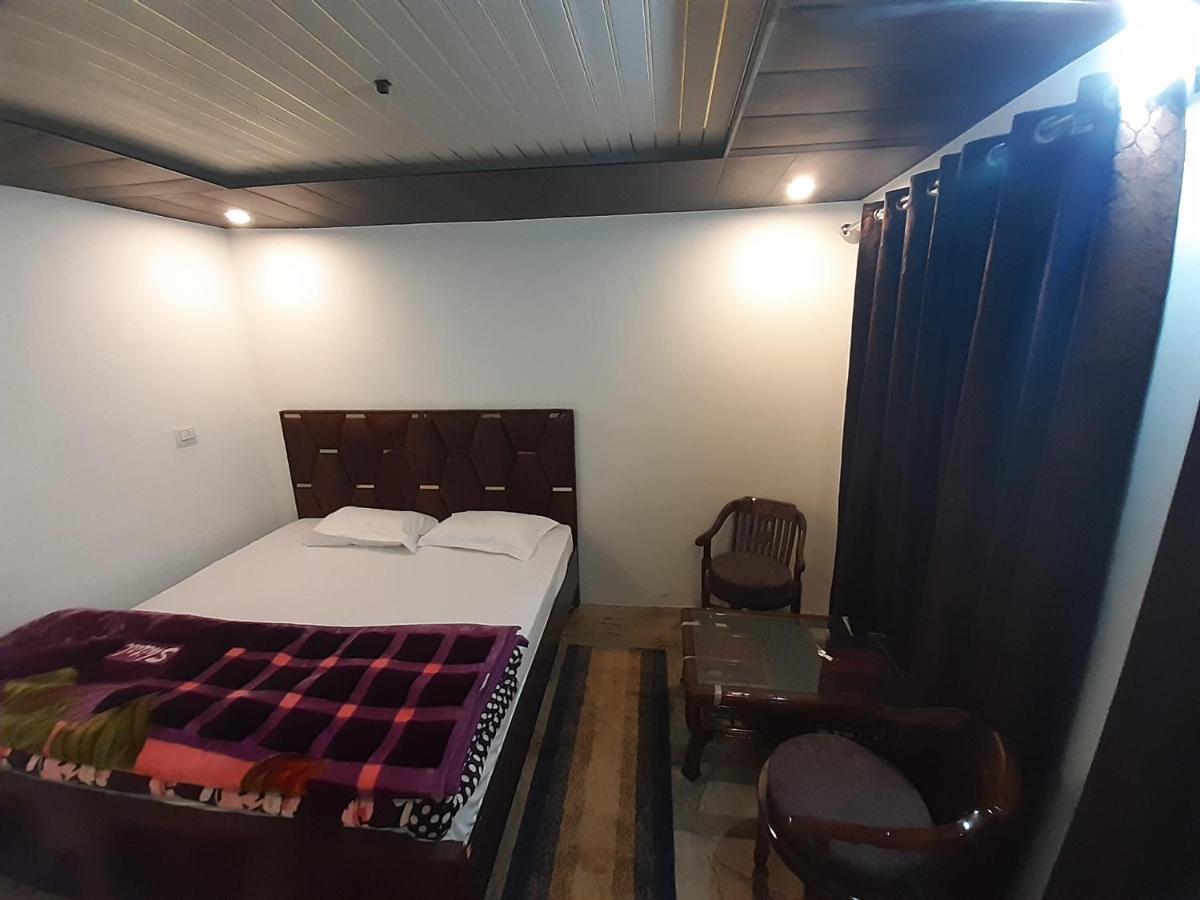 Lake Haven Resort, Sari, Chopta エクステリア 写真
