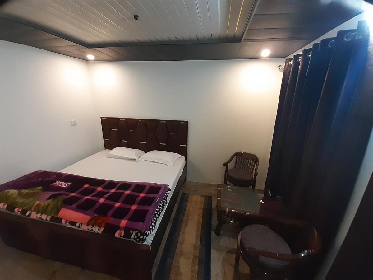Lake Haven Resort, Sari, Chopta エクステリア 写真